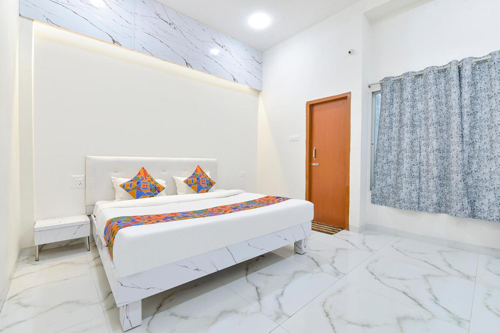Fabhotel Grand Embassy Indore Dış mekan fotoğraf