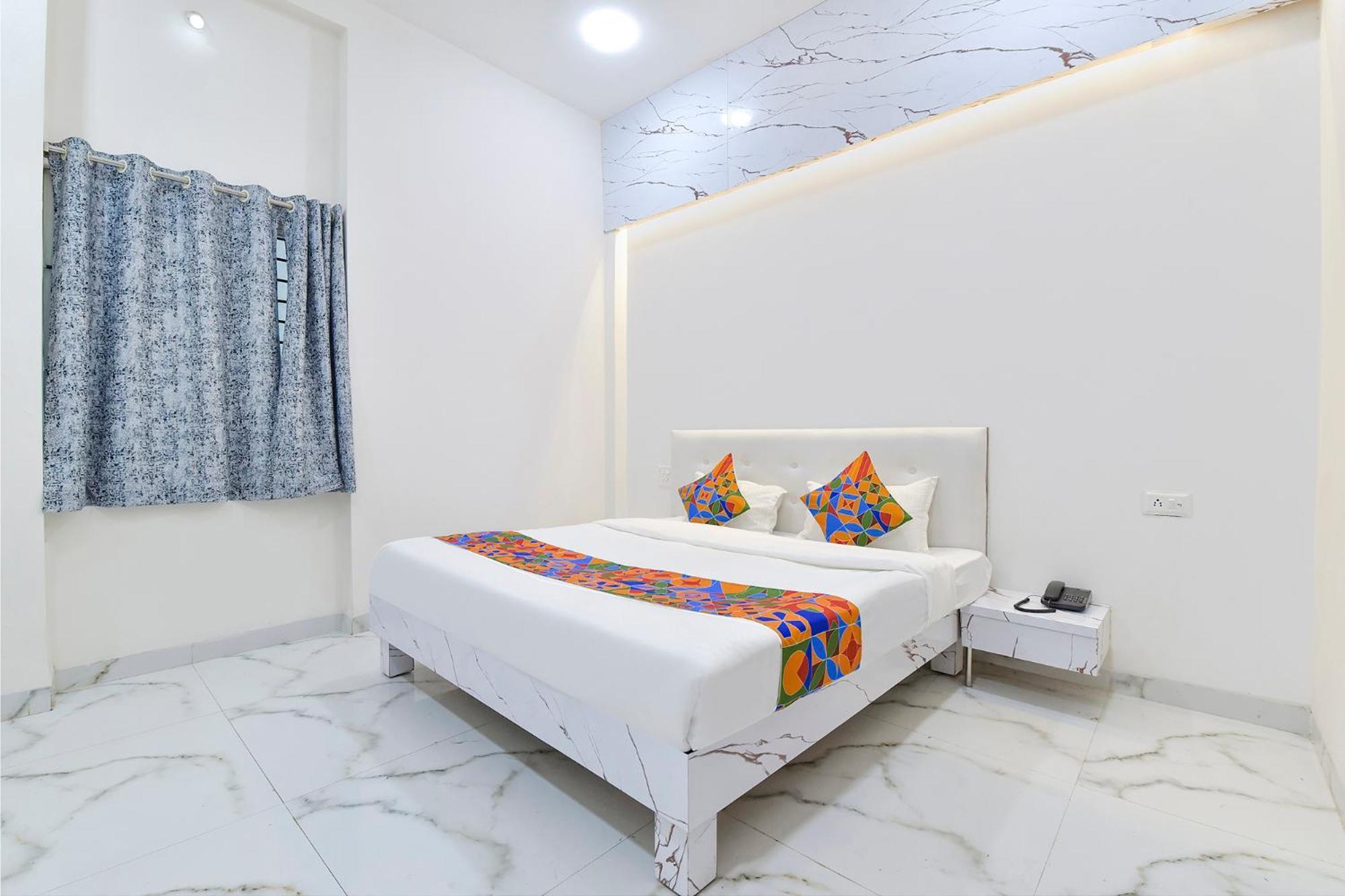 Fabhotel Grand Embassy Indore Dış mekan fotoğraf
