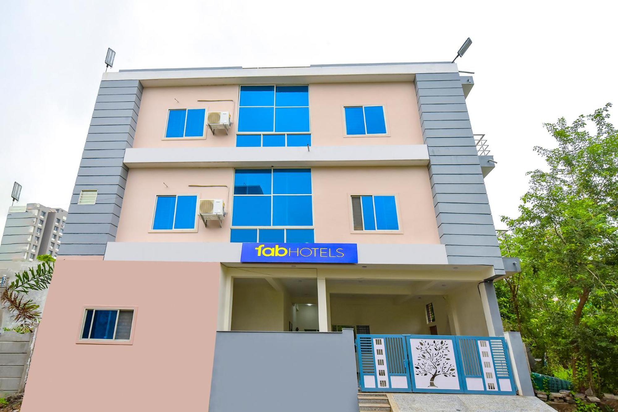 Fabhotel Grand Embassy Indore Dış mekan fotoğraf